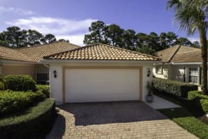 793 SW Balmoral Trce, Stuart, FL 34997 Sold 10/14/22