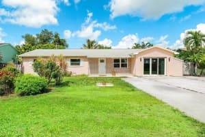 6595 Massachusetts Dr, Lake Worth, FL 33462, Sold 09/26/22