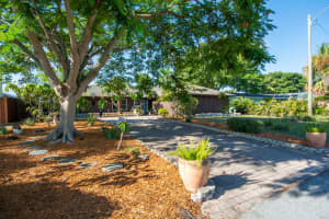 1006 NW 13th Ter Terrace, Stuart, FL 34994 Sold 09/30/22