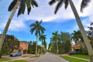 8696 Valhalla Dr, Delray Beach, FL 33446, Sold 10/05/22