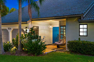 1124 SW 18th St, Boca Raton, FL 33486, Sold 12/28/22