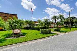 18 Willowbrook Ln, Delray Beach, FL 33446, Sold 10/14/22