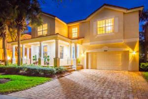 8088 Bautista Way, Palm Beach Gardens, FL 33418, Sold 11/15/22