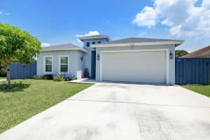 6552 Westview Dr, Lake Worth, FL 33462, Sold 02/23/23