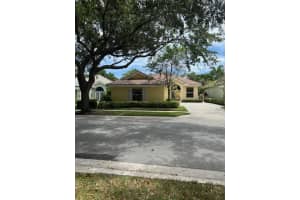 142 S Hampton Dr, Jupiter, FL 33458, Sold 10/14/22