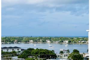 336 Golfview Rd, North Palm Beach, FL 33408, Sold 10/24/22