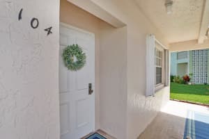 1825 NW 18th St, Delray Beach, FL 33445, Sold 10/06/22