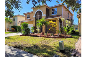 222 Seminole Lakes Dr, Royal Palm Beach, FL 33411, Sold 10/21/22