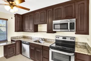 2301 NE 36th St APT 101, Lighthouse Point, FL 33064, Sold 09/30/22