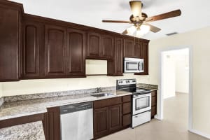 2301 NE 36th St APT 101, Lighthouse Point, FL 33064, Sold 09/30/22