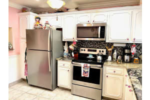 2012 Federal Hwy, Boynton Beach, FL 33435, Sold 10/06/22