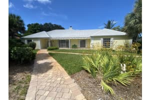 22 Perriwinkle Ln, Stuart, FL 34996, Sold 11/08/22