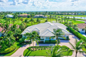 3005 SE Dune Dr, Stuart, FL 34996, Sold 04/03/23