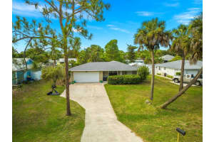 6149 SE Poinciana Ln, Hobe Sound, FL 33455, Sold 10/07/22