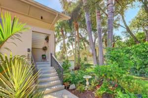 6404 SE Brandywine Ct, Stuart, FL 34997, Sold 10/14/22