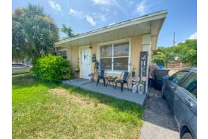 1334 8th St, West Palm Beach, FL 33401, Sold 11/15/22