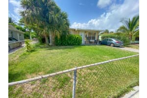 1334 8th St, West Palm Beach, FL 33401, Sold 11/15/22
