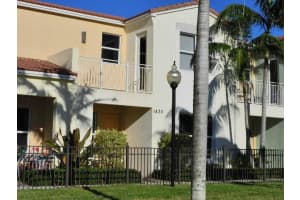 1430 NW 48th Ln, Boca Raton, FL 33431, Sold 08/19/22