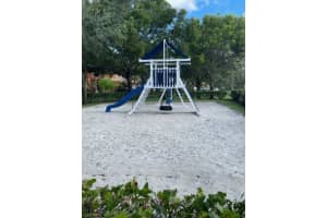 1190 W Magnolia Cir, Delray Beach, FL 33445, Sold 12/14/22