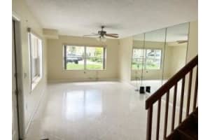 33 Clinton Ct, Royal Palm Beach, FL 33411, Sold 11/23/22