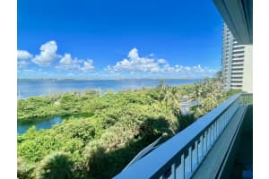 5070 N Ocean Dr, Riviera Beach, FL 33404, Sold 12/30/22