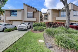 6038 Glendale Dr, Boca Raton, FL 33433, Sold 10/12/22