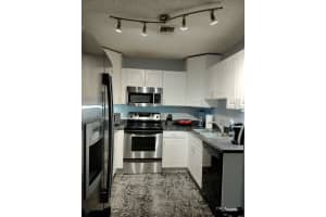 4317 S Landar Drive, Lake Worth Beach, FL 33463 Sold 02/15/23