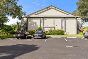 8164 SE Croft Cir, Hobe Sound, FL 33455, Sold 10/07/22