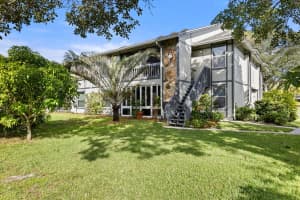 8164 SE Croft Cir, Hobe Sound, FL 33455, Sold 10/07/22