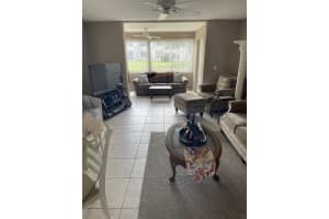 8 Willowbrook Ln, Delray Beach, FL 33446, Sold 10/03/22