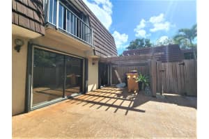 116 1st Ln, Palm Beach Gardens, FL 33418, Sold 09/26/22