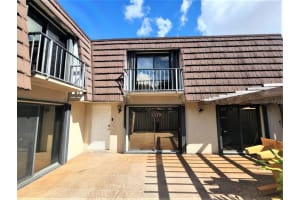 116 1st Ln, Palm Beach Gardens, FL 33418, Sold 09/26/22