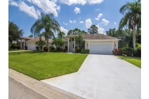 2355 4th Ln, Vero Beach, FL 32962, Sold 10/07/22