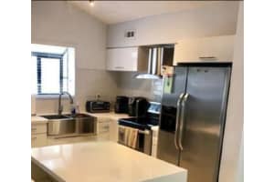3065 N Oakland Forest Dr, Oakland Park, FL 33309, Sold 12/22/22
