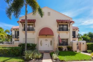 5 Uno Lago Dr, North Palm Beach, FL 33408, Sold 10/13/22