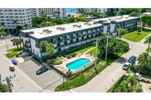 4013 N Ocean Dr, Lauderdale-By-The-Sea, FL 33308, Sold 09/30/22