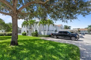 6167  Riverwalk Lane   4, Jupiter, FL 33458 Sold 10/17/22