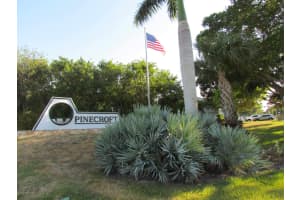 8387 SE Croft Circle   Q7, Hobe Sound, FL 33455 Sold 10/26/22