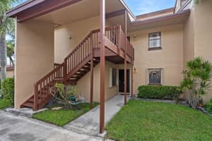 2303  Lakeview Drive  W, Royal Palm Beach, FL 33411 Sold 10/07/22