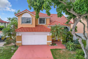 18768 NW 79th Way, Hialeah, FL 33015 Sold 02/08/23