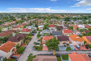 18768 NW 79th Way, Hialeah, FL 33015 Sold 02/08/23