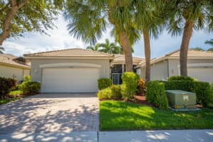 10564  Royal Caribbean Circle, Boynton Beach, FL 33437 Sold 12/13/22