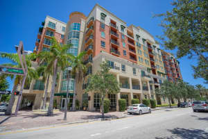 600 S Dixie Highway   323, West Palm Beach, FL 33401 Sold 10/25/22