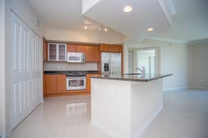 600 S Dixie Highway   323, West Palm Beach, FL 33401 Sold 10/25/22