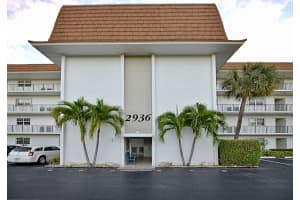 2936  Lake Shore Drive   210, Riviera Beach, FL 33404 Sold 10/04/22