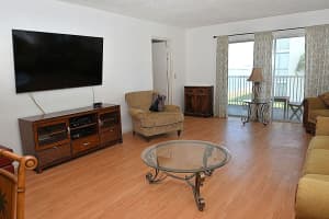 2936  Lake Shore Drive   210, Riviera Beach, FL 33404 Sold 10/04/22