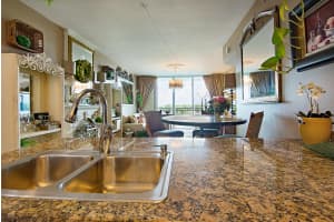 450 N Federal Highway   501, Boynton Beach, FL 33435 Sold 09/26/22