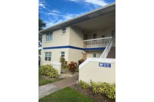 1528 SE Royal Green Cir, Port St. Lucie, FL 34952, Sold 10/07/22