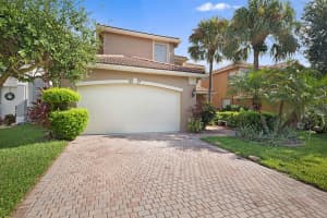 5517 Baja Terrace, Greenacres, FL 33463, Sold 01/04/23