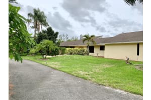 464 Westwood Cir W, West Palm Beach, FL 33411, Sold 01/12/23
